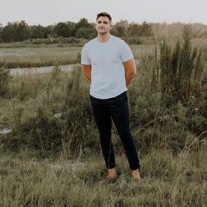 Meet your Posher, Anthony